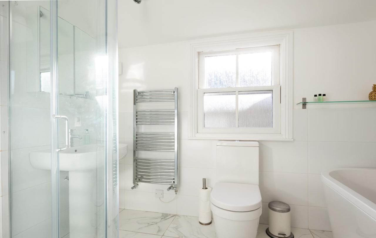 The Magdalene Cottage - Modern & Comfortable 4Bdr Family Home CBG Exterior foto